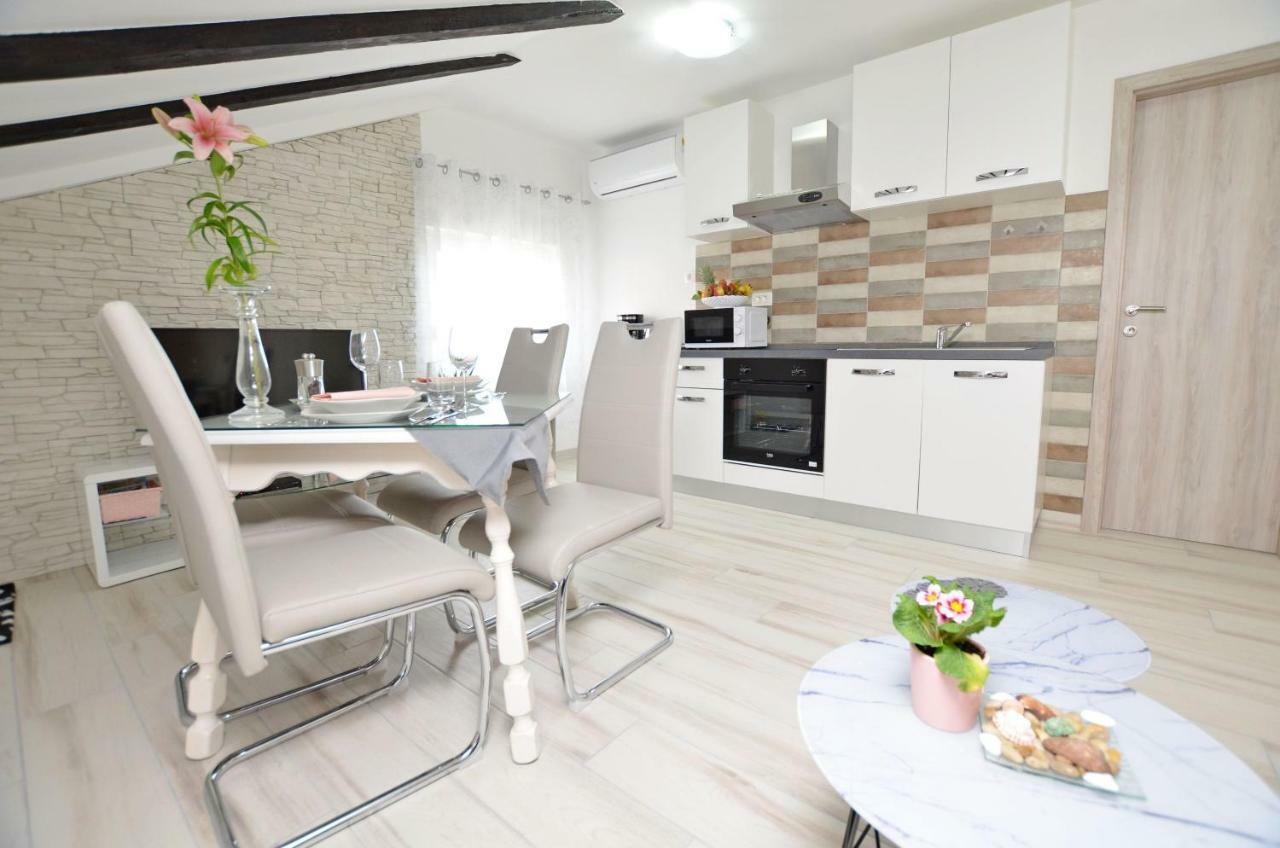 Viktoria Apartmán